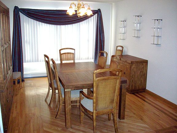 Formal dining room