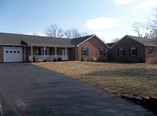 2304 Lyndhurst Rd, Waynesboro, VA 22980