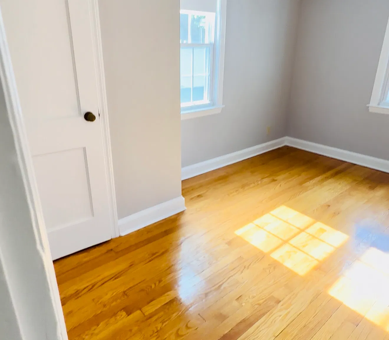 3 bed, 1100 sqft, $2,600 — Photo 4