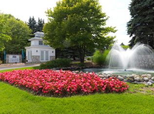 1930 Piper Dr APT 106, Rochester Hills, MI 48307