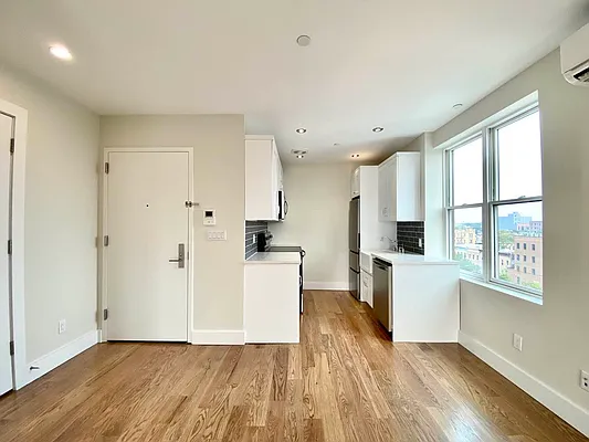 Rented by Doorway NYC, LLC | media 3