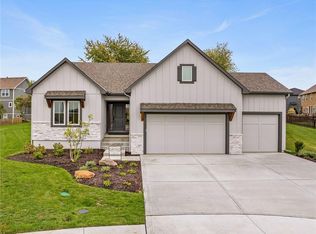 1233 Edwards Cir, Raymore, MO 64083