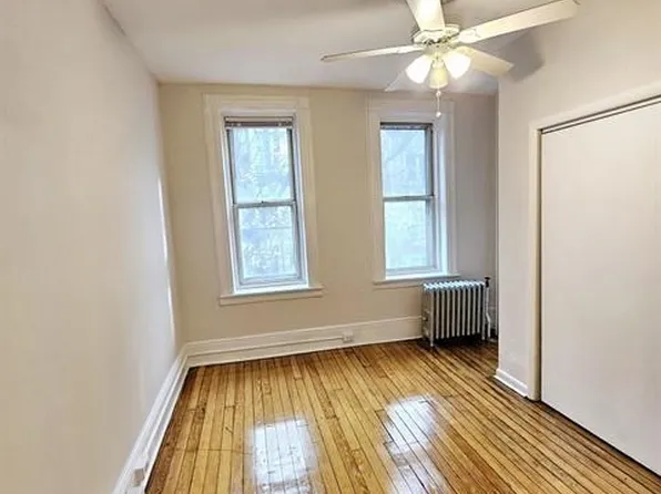 327 Jackson Street image 3 of 47