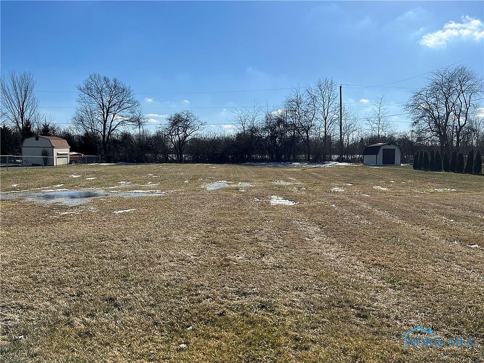 1st image of 60 Pleasant Dr