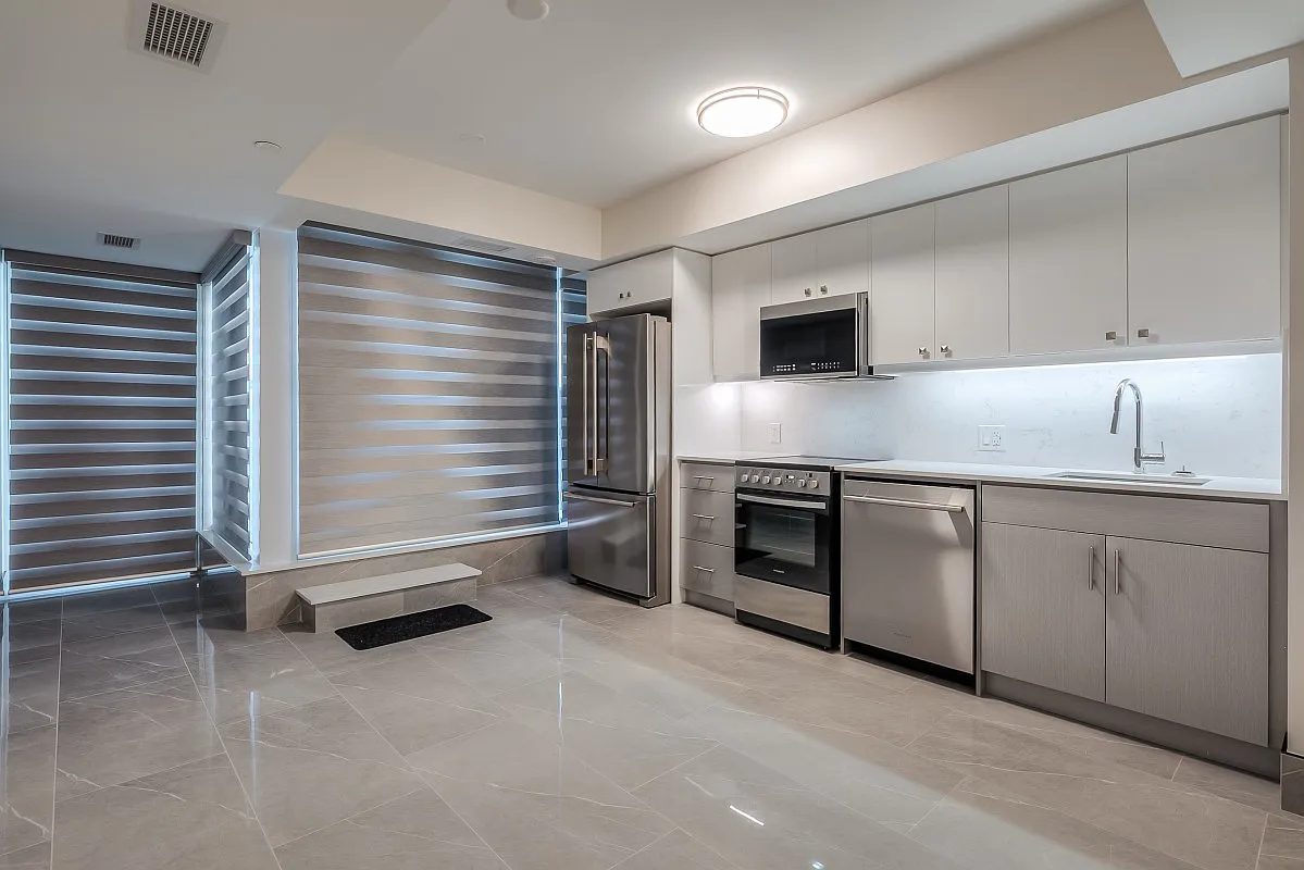 2 Manderley Dr - 704 — Photo 3