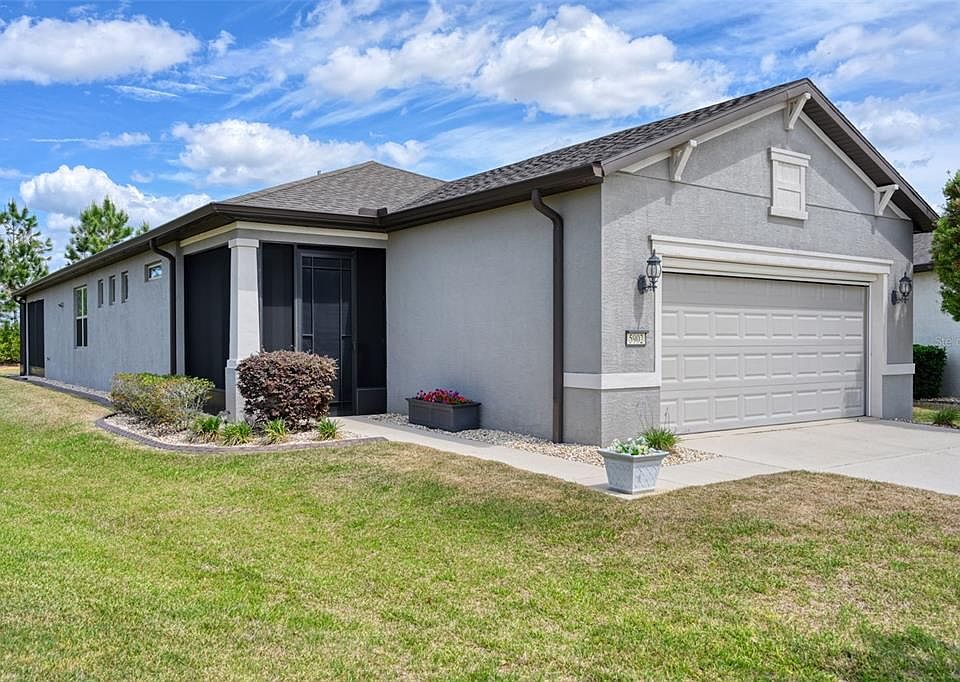 1st image of 5902 SW 93rd Cir