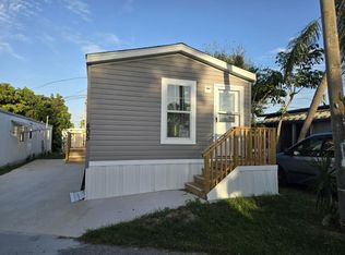 3301 58th Ave N LOT 405, Saint Petersburg, FL 33714