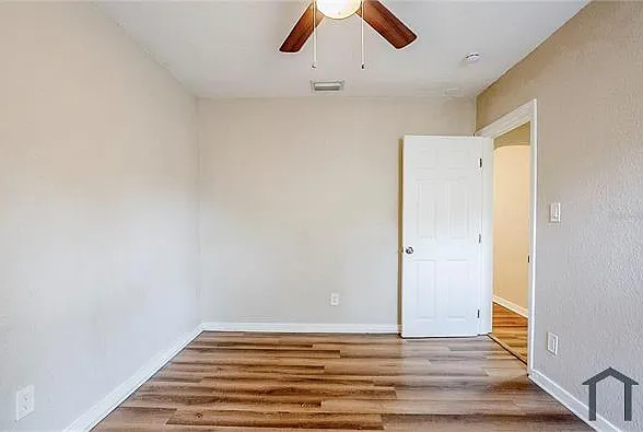 1769 Dayton St S — Photo 10