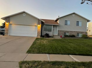 816 W 2450 N, Layton, UT 84041