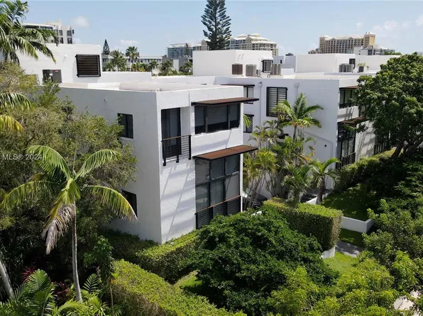 101 E Enid Dr #1, Key Biscayne, FL 33149