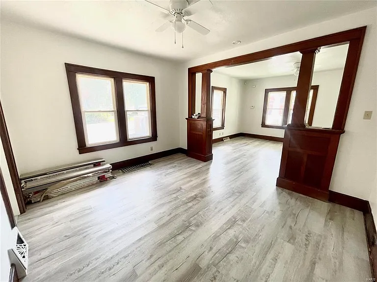 1623 Main St — Photo 13