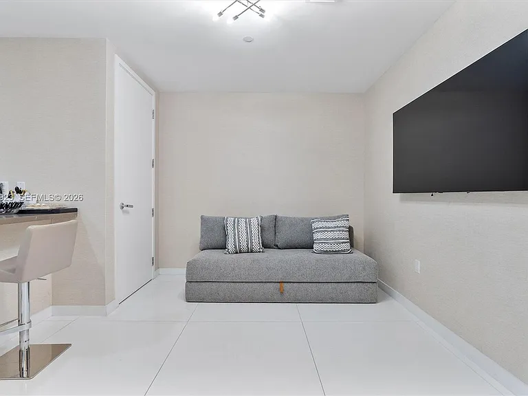 17475 Collins Ave #503 — Photo 31