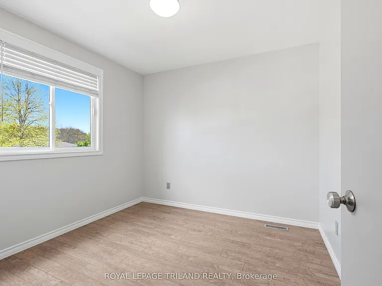 55 Sunrise Ct #A — Photo 11