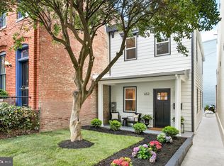 652 C St NE, Washington, DC 20002