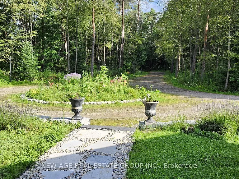 9031 Side Road 17 — Photo 8