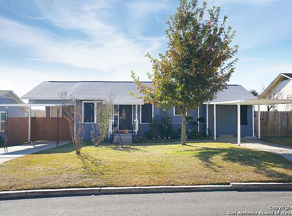3rd image of 462 Prestwick Blvd