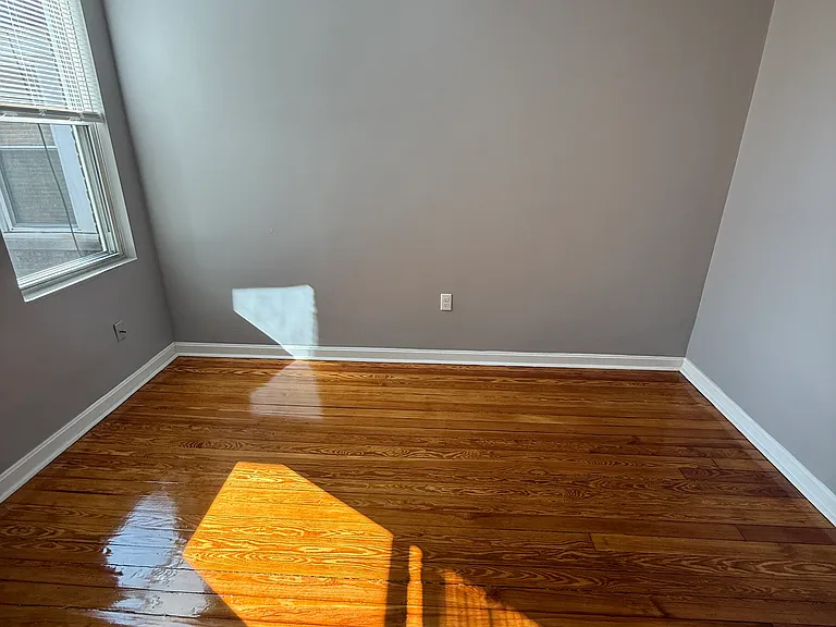 70 Bragdon St #3 — Photo 13