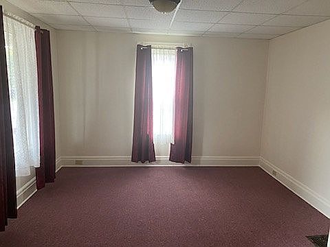3rd image of 360 N Park St