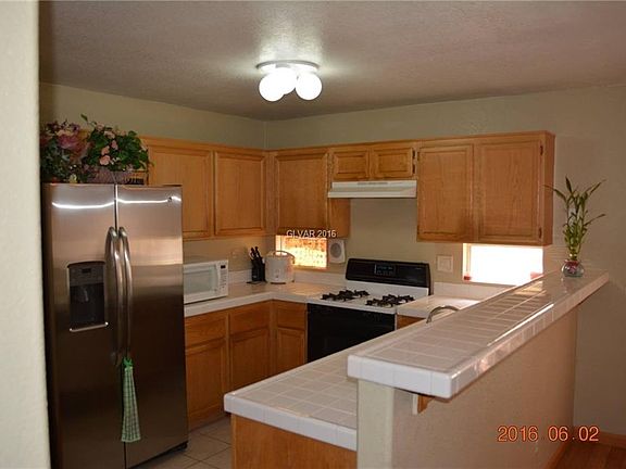 4th image of 5655 Roundrock Dr