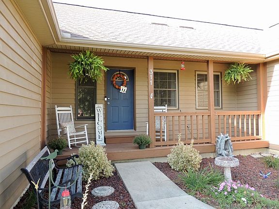 2nd image of 311 N Maude Dr E