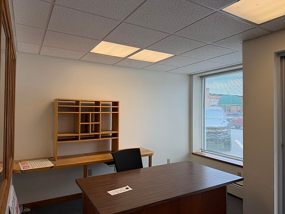 5th image of 202 Penobscot Avenue