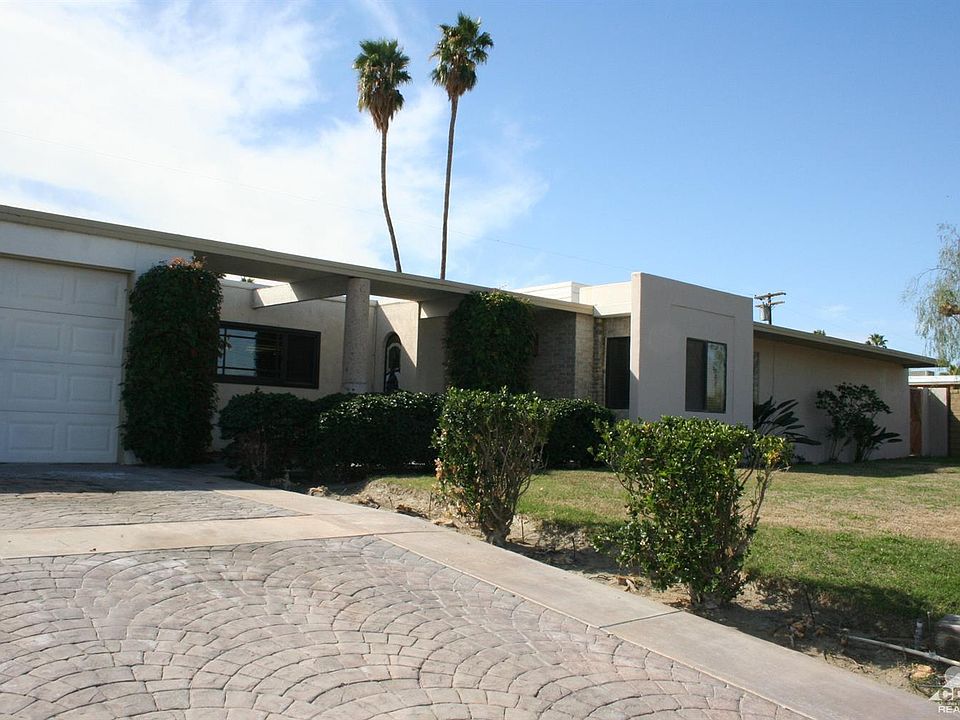 1st image of 79973 Camelback Dr