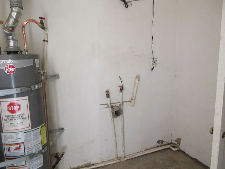 6513 Ash Ave — Photo 13