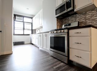 7211 62nd St #2RR, Ridgewood, NY 11385