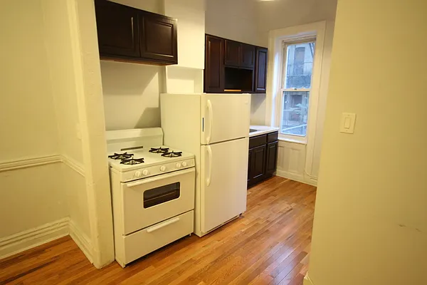 Rented by Nooklyn NYC LLC | media 26