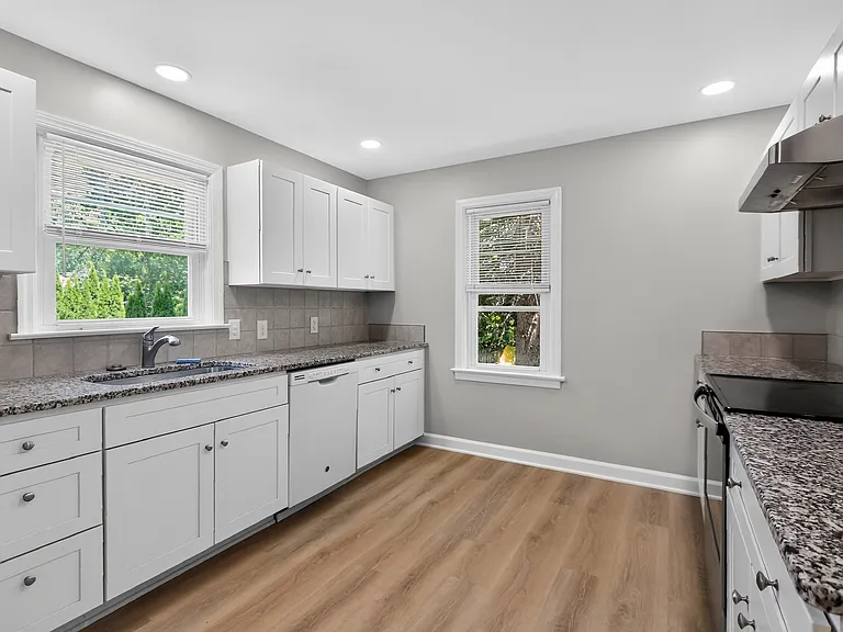 239 S Sparks St — Photo 11