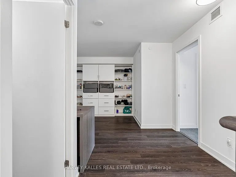 152 Flemington Rd #Townhouse 104 — Photo 26