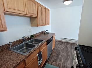 816 N 4th St #3, Renton, WA 98057