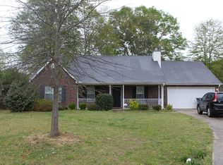 2003 Elm Grove Ln, Hampton, GA 30228