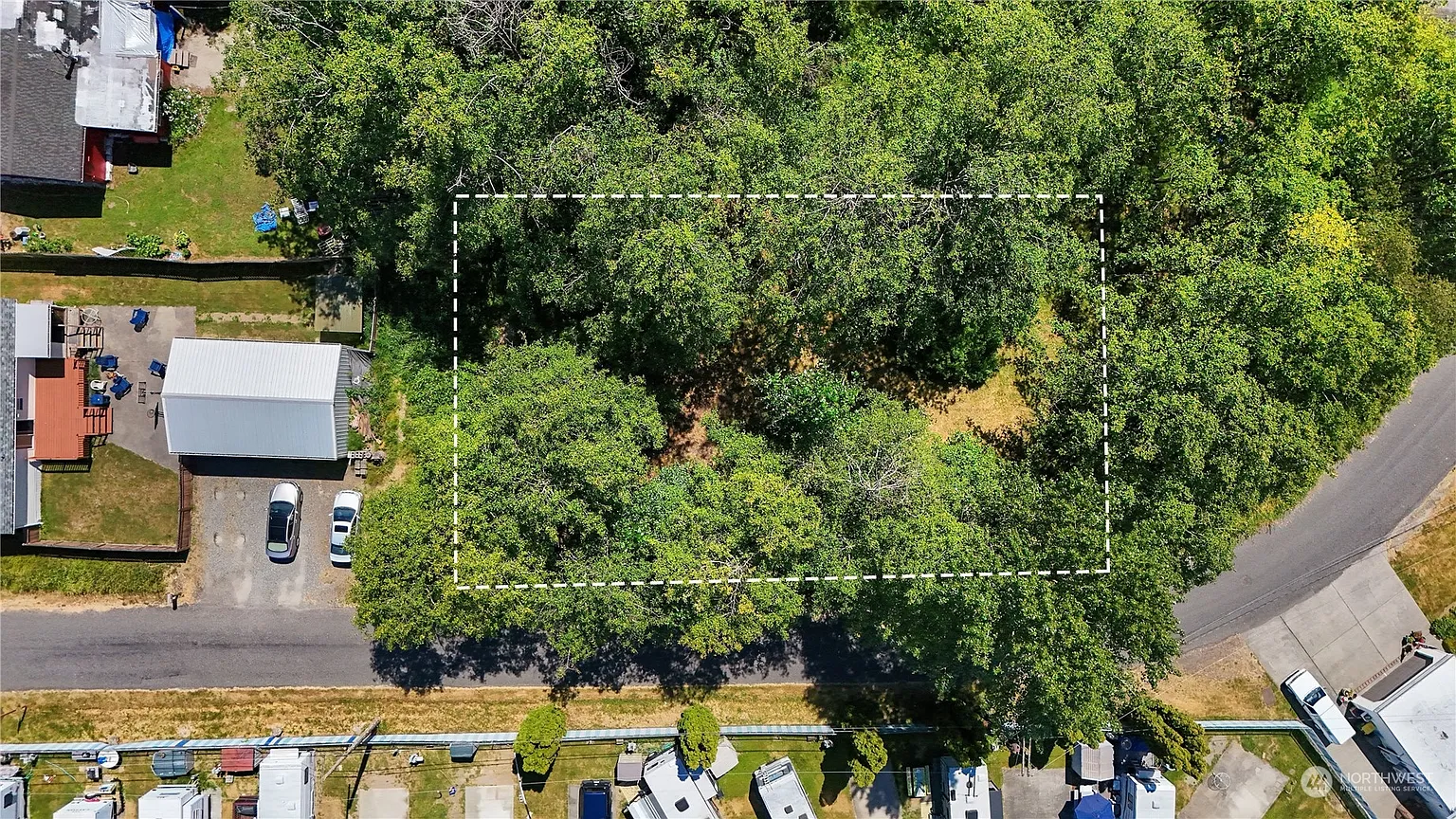 4921 Highland Drive photo 1
