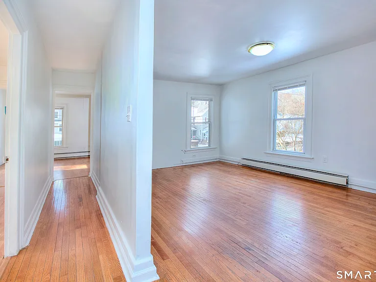 56 Franklin St — Photo 8