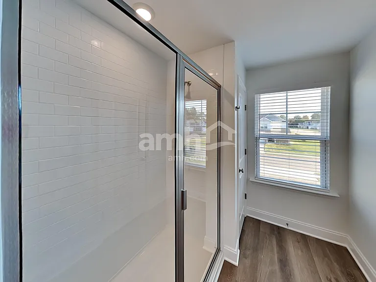 5340 Trust Dr — Photo 15