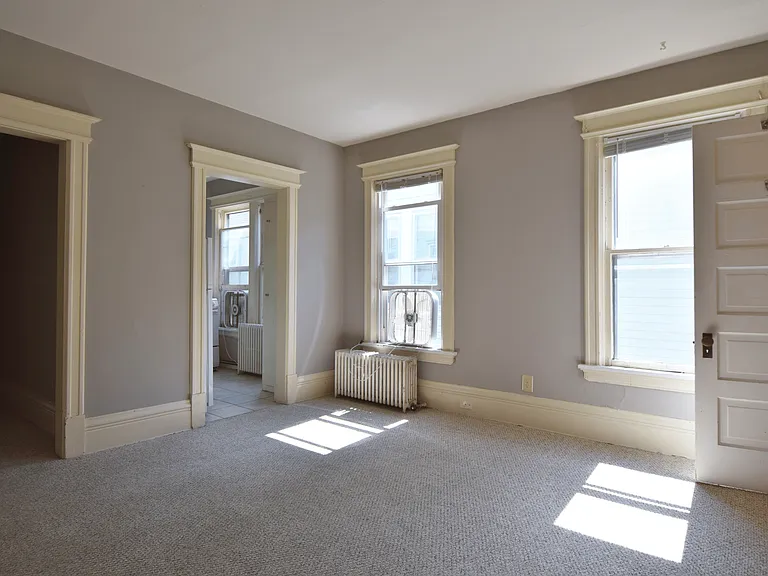216 W Gilman St #3 — Photo 10
