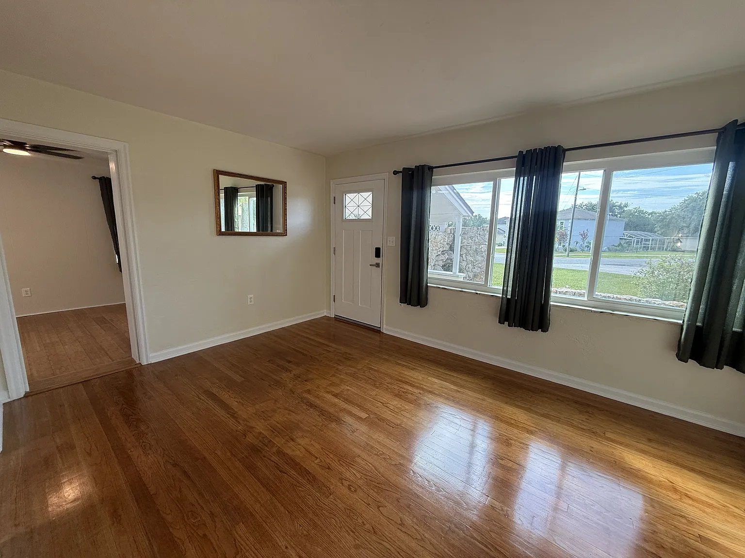 465 Briarcliff Avenue - 1 — Photo 4