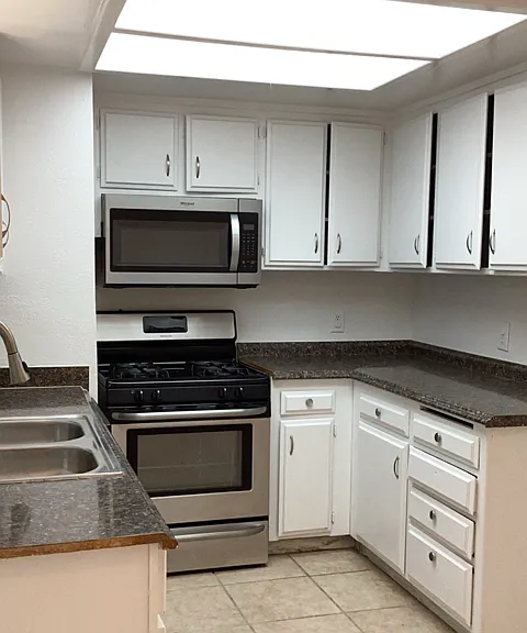 4128 West St #L-F — Photo 6