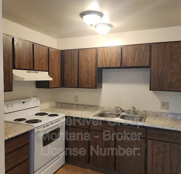 2111 S 4th St W #C — Photo 9