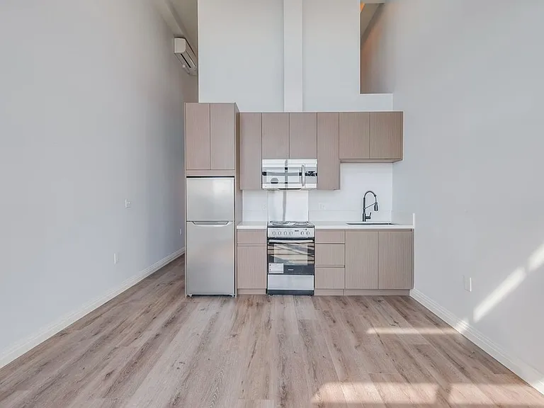 Lux Lofts LA — Photo 31