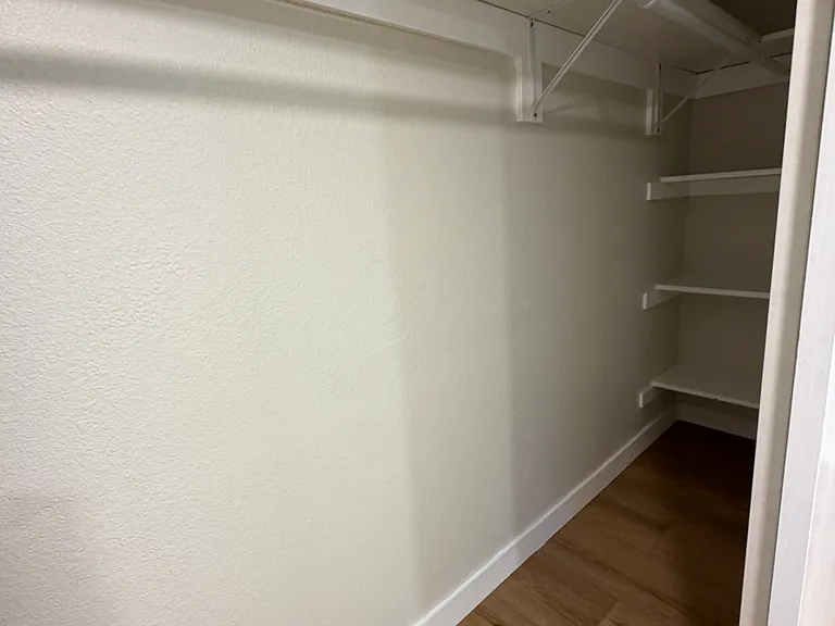 472 Arleta Ave #B — Photo 11