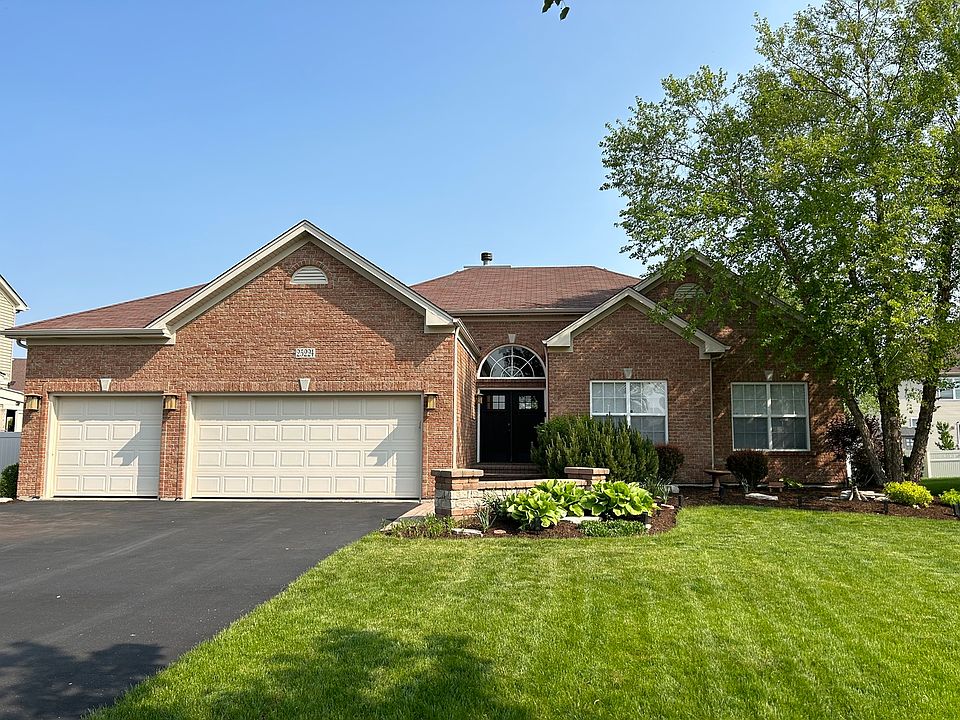 1st image of 25224 W Zoumar Dr