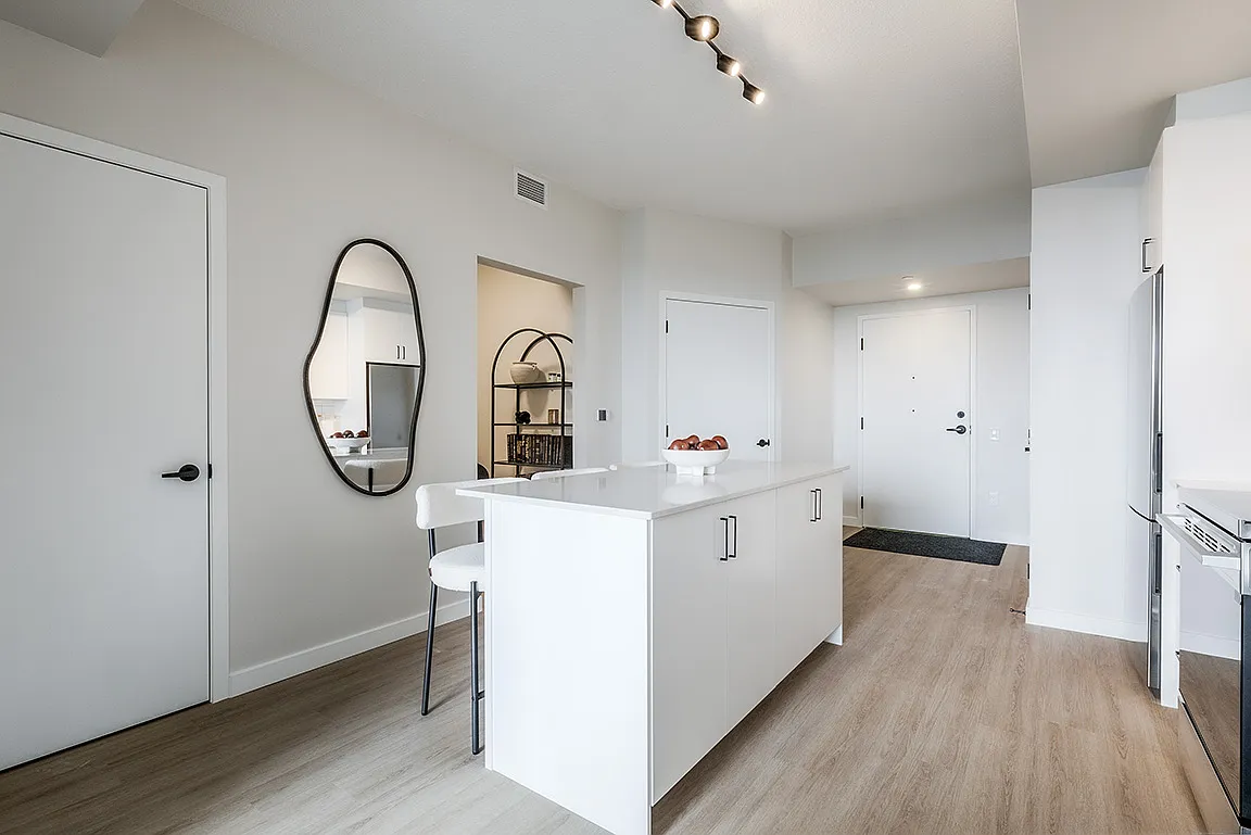 Sky Towers Apartments — Photo 1
