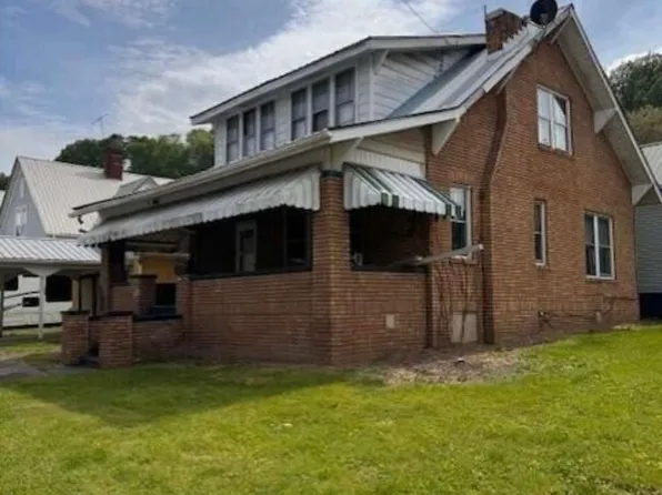 453 Boyd St, Russell, KY 41169