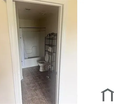 165 Cloverbrook Dr — Photo 13