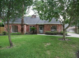 8211 Silver Shadows Ln, Spring, TX 77379