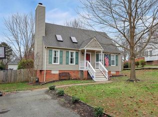 1021 Copperglow Rd, North Chesterfield, VA 23235