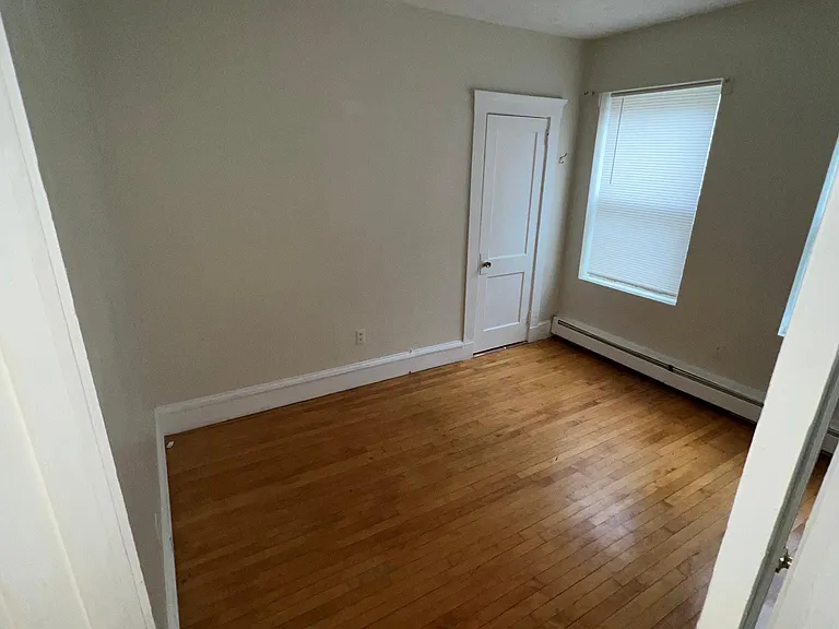 366 Centre St #4 — Photo 6