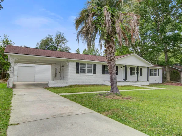 121 Tasker Dr, Summerville, SC 29485